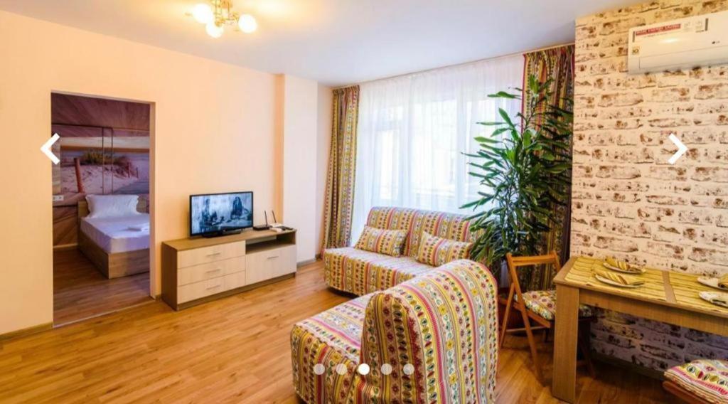Victory Aparthotel