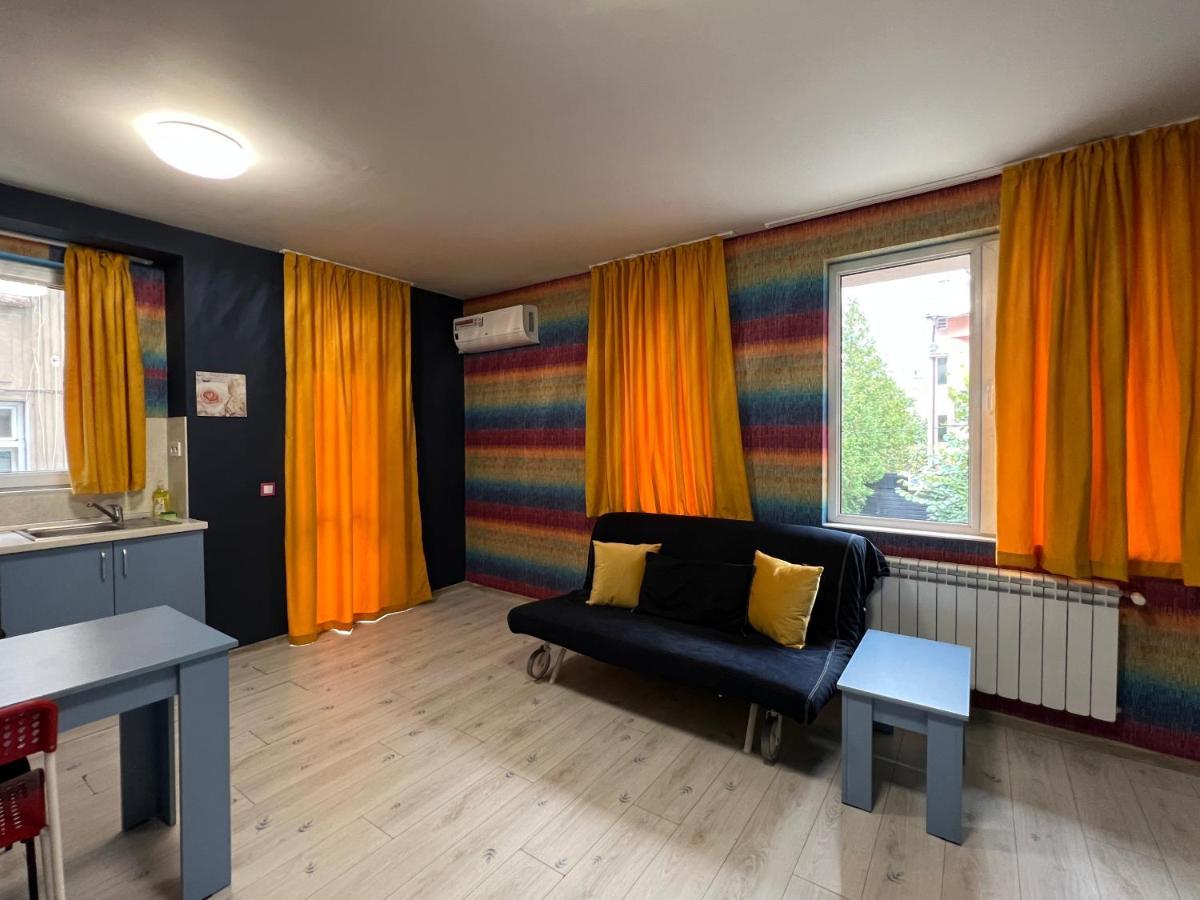 Victory Aparthotel *