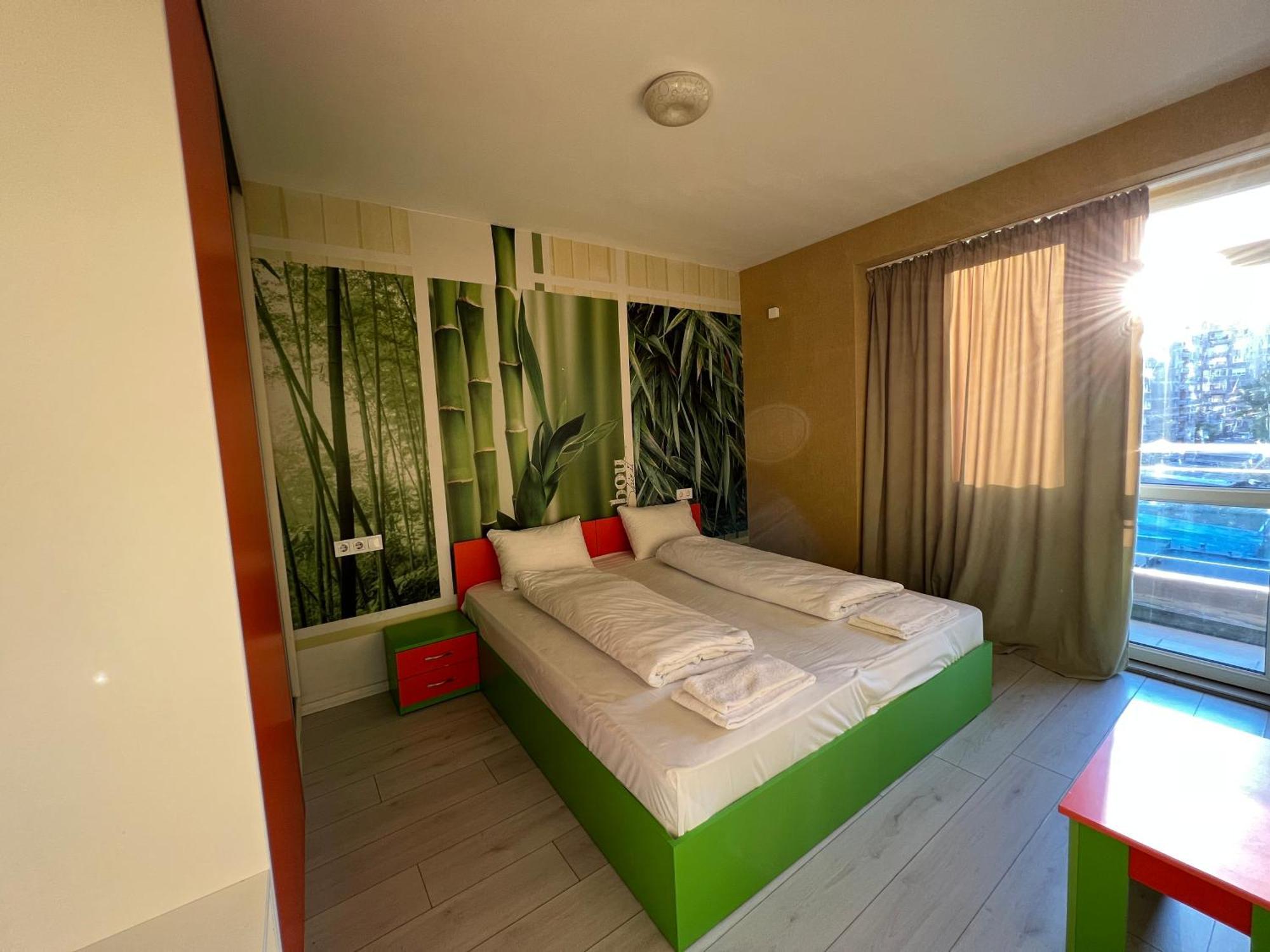 Victory Aparthotel *